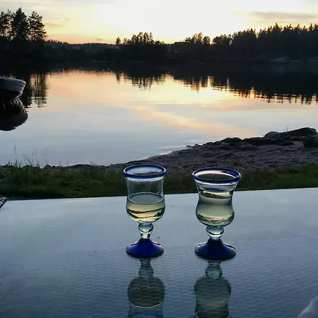 Have An Active By Ljostadtjernet 度假居 Vegårshei